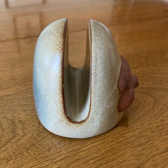 Vintage UCTCI Pottery napkin holder - Picture 2 of 5
